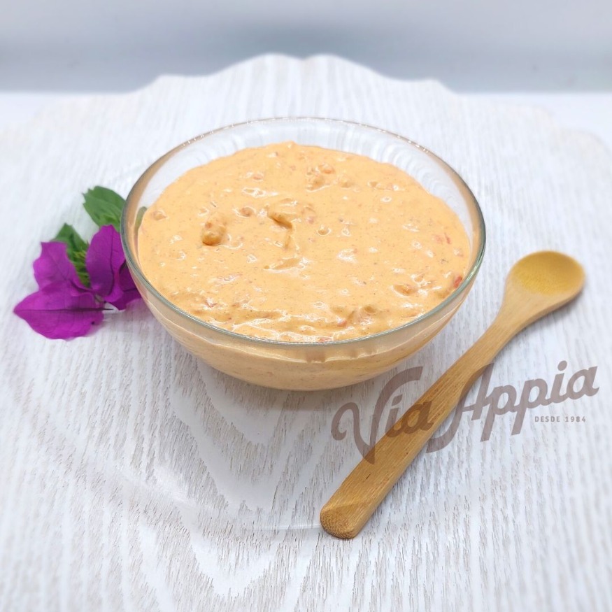 DIP DE QUESO DE CABRA CON TOMATES SECOS SICILIANOS