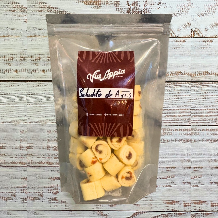 SALATINI O SALADITOS DE HOJALDRE